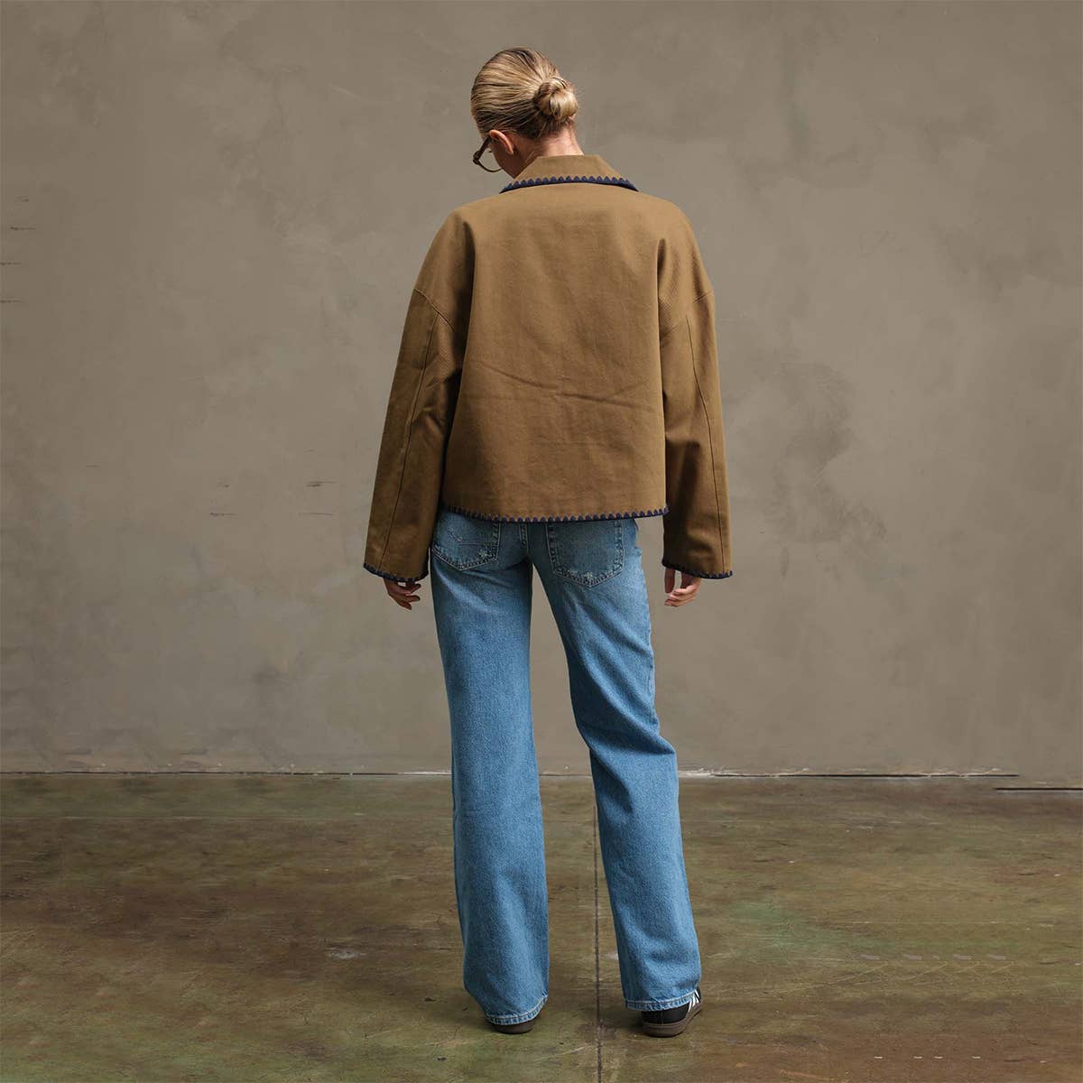 Collar Jacket with Contrast Stitching - RJ1044: OLIVE / S-M-L (3-2-1)