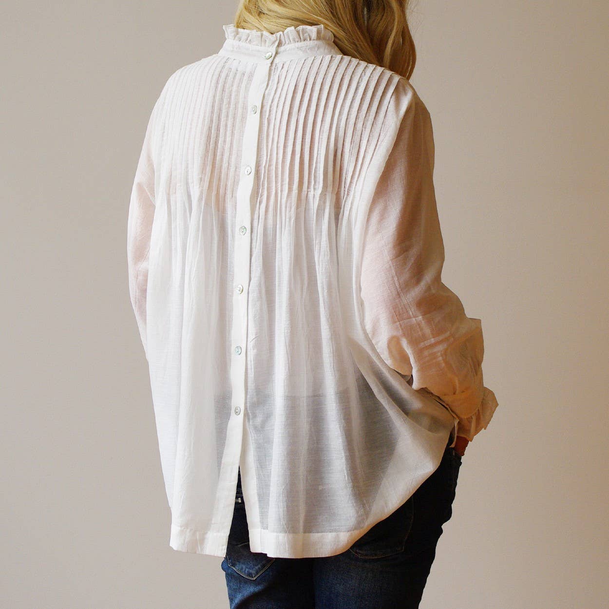 Morgan Button Back Top, Off-White