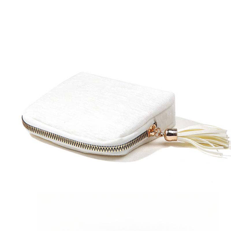 Fringe Jewelry Organizer