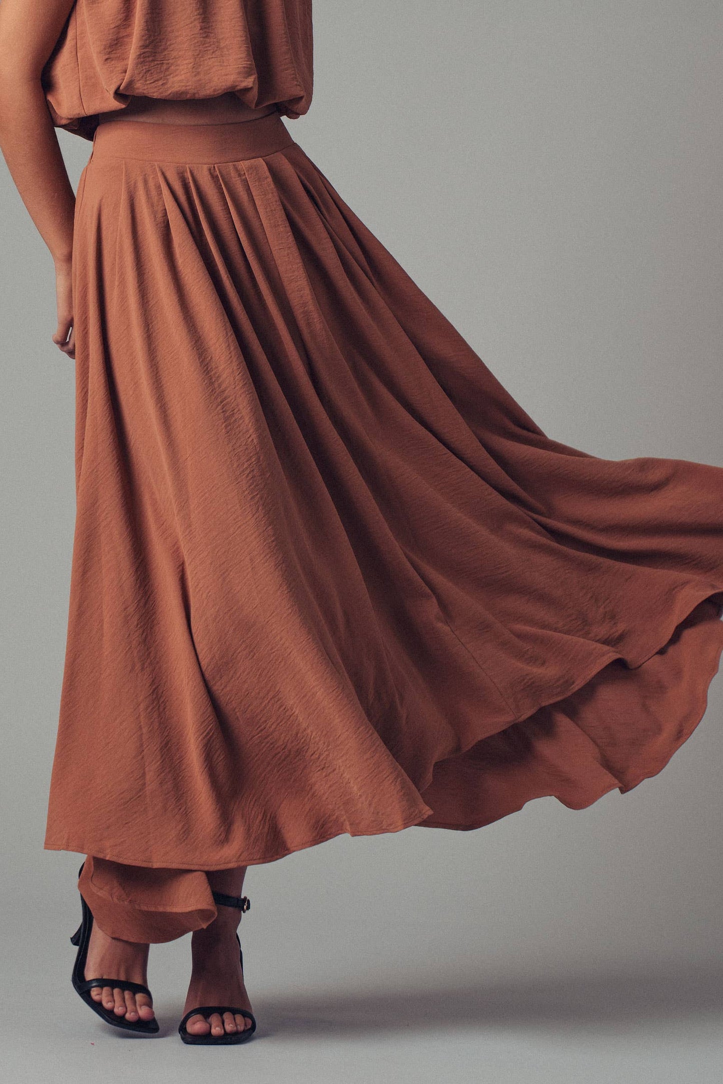 Pleated High-Waist Skirt, Camel