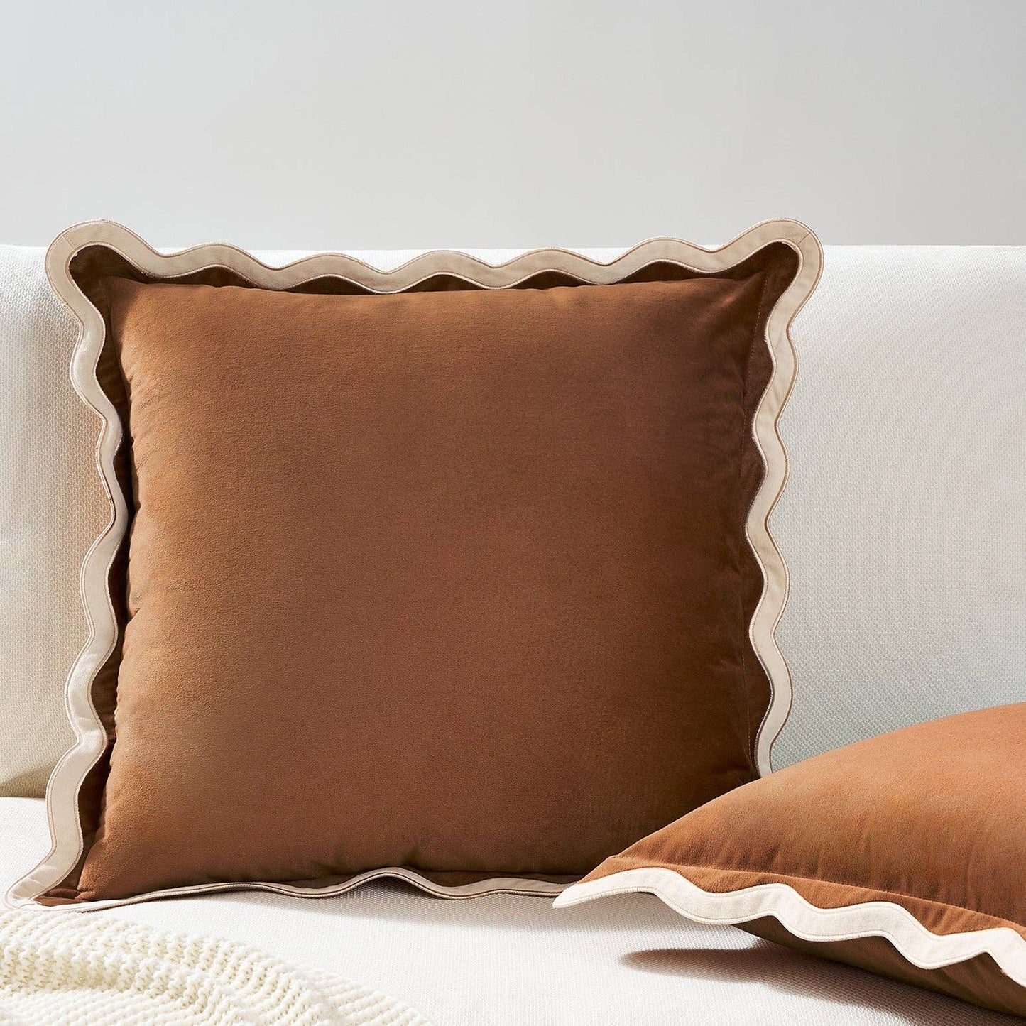 Maleku Pillow Cover, Beige/Brown, 20x20 inch