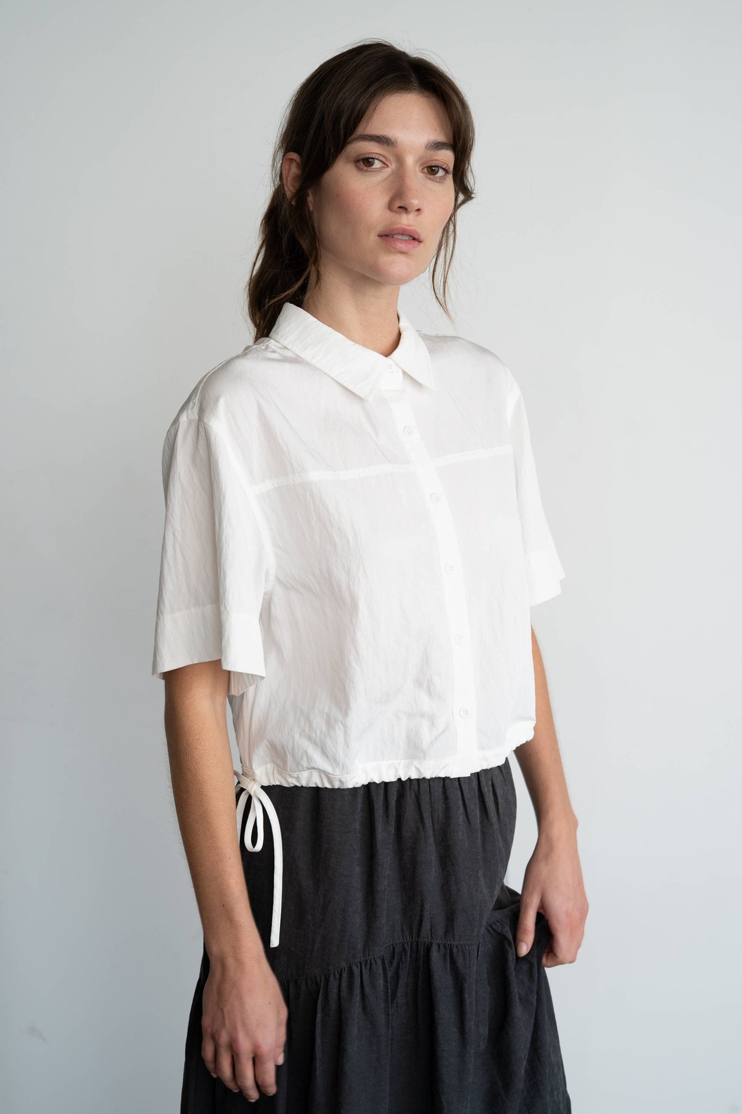 Button-Up Shirt With Tie Hem, White