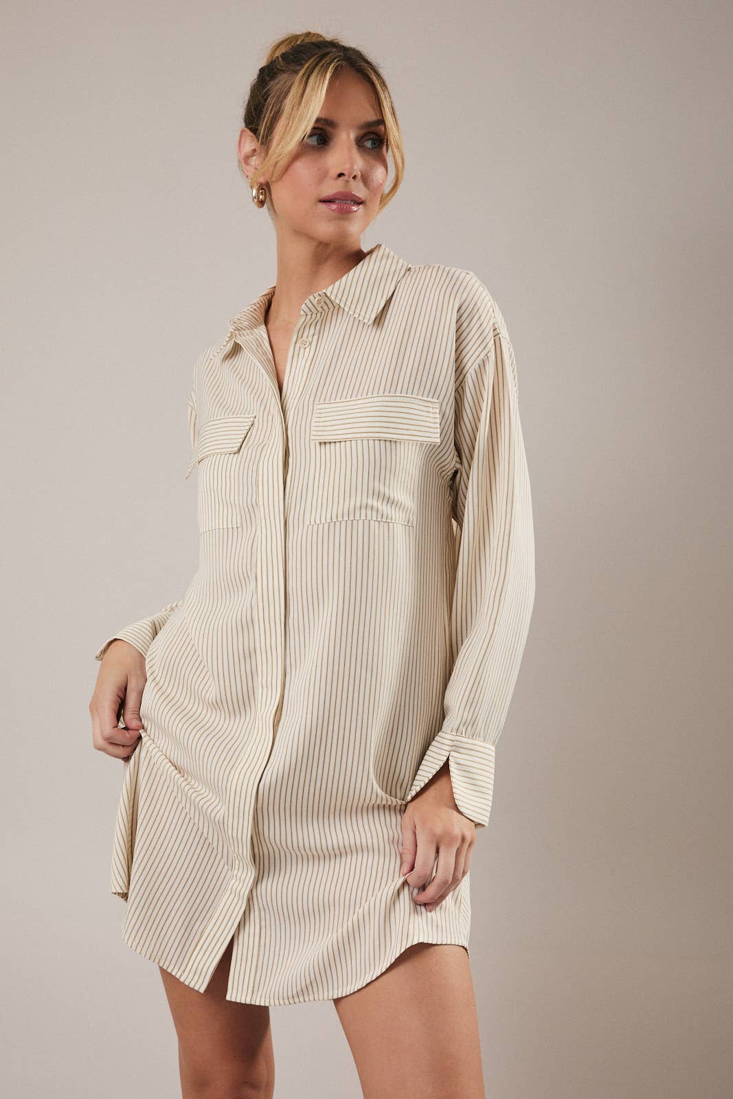 BUTTON DOWN-LONG SLEEVE STRIPE SHIRT DRESS, White and Taupe