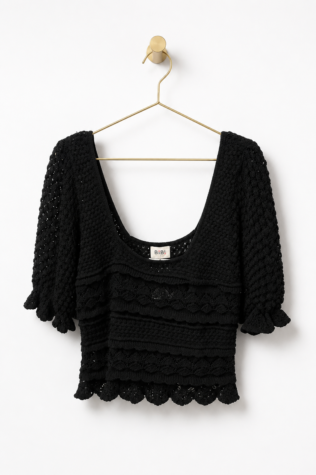 Puff Sleeve Crochet Top- Black
