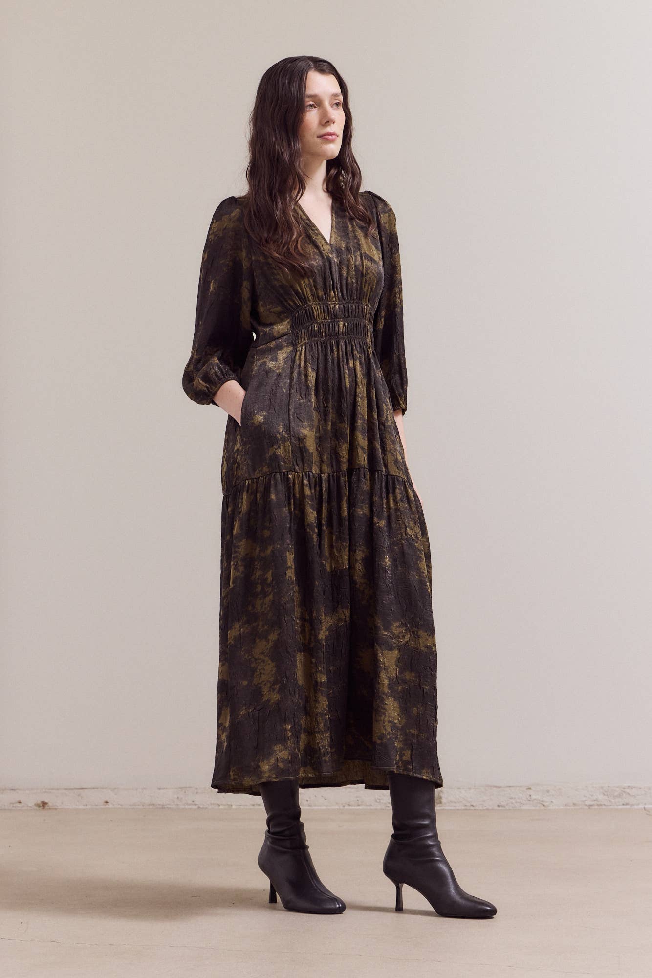 3/4 Sleeve Midi Dress: Tapenade