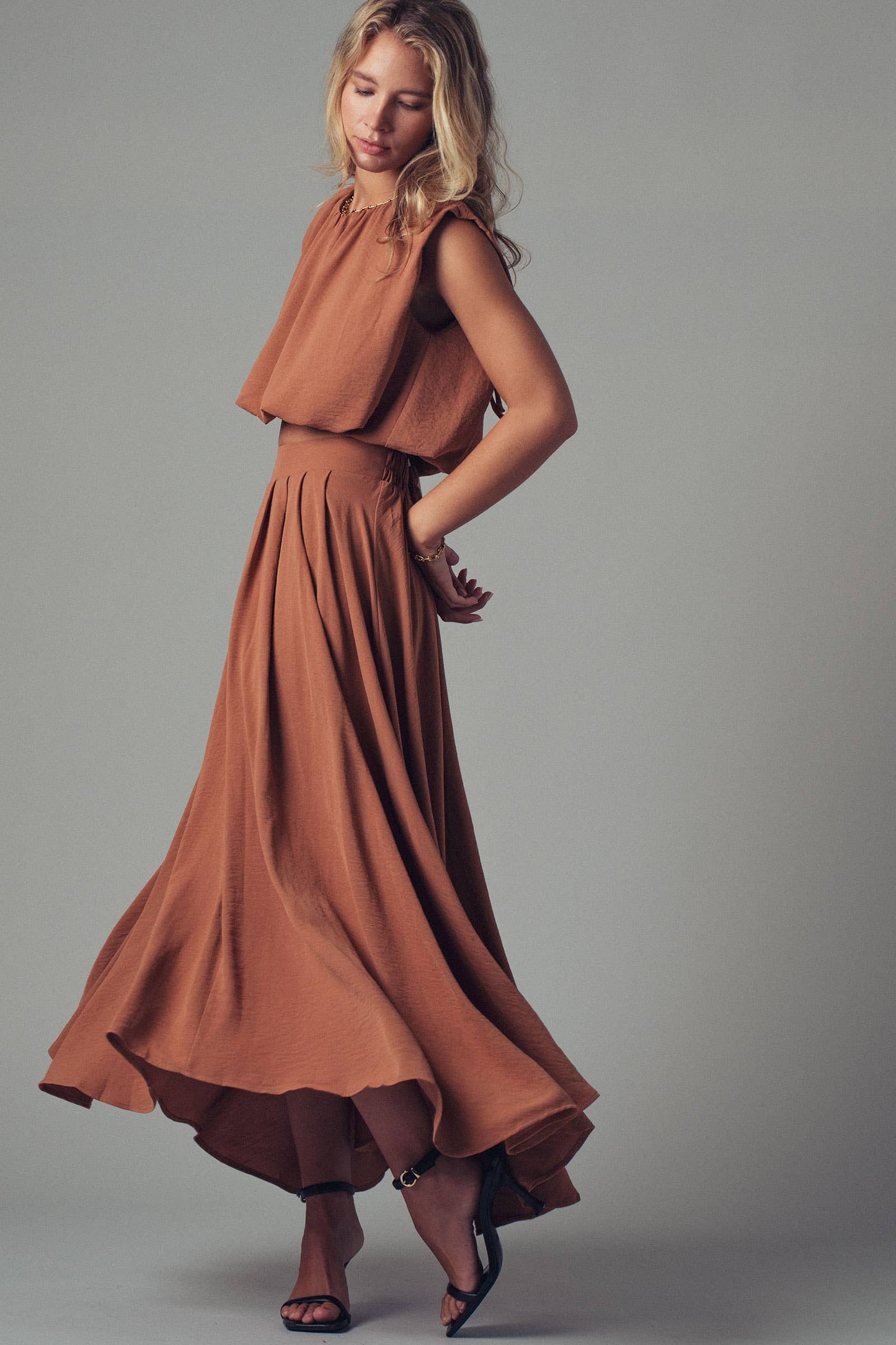 Back Tie Sleeveless Top, Camel