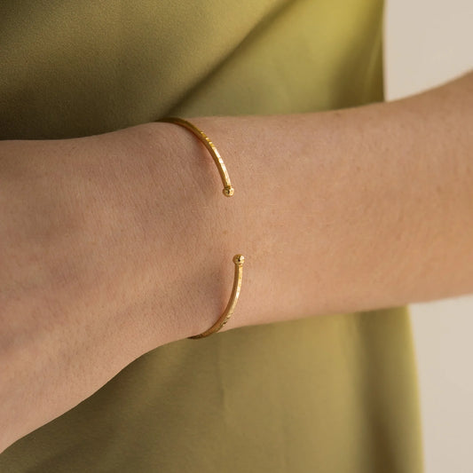 Hammered Thin Bangle, Gold