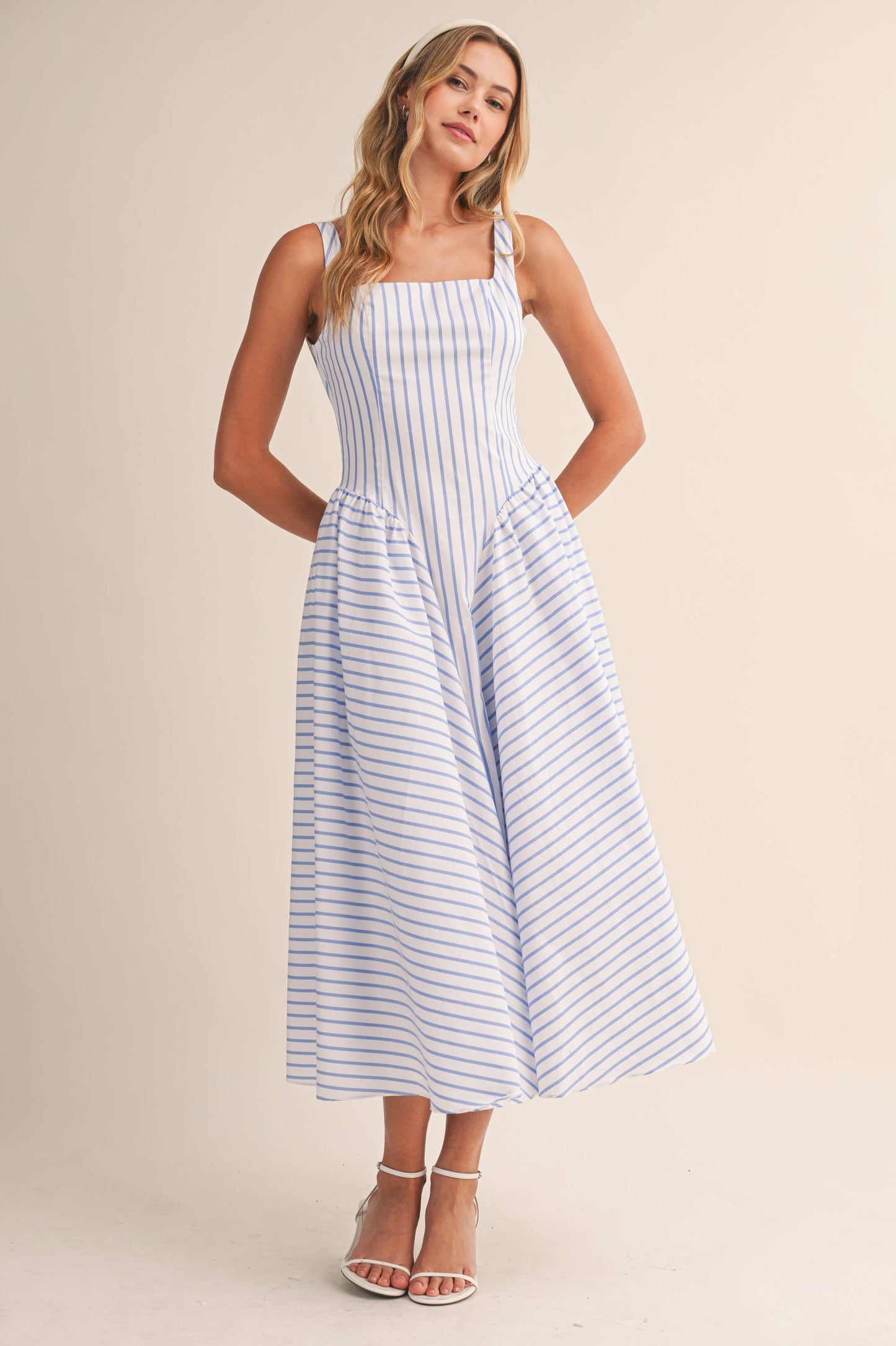 ID9896 STRIPED SLEEVELESS SIDE GATHERED FLARED MIDI DRESS: Blue / L