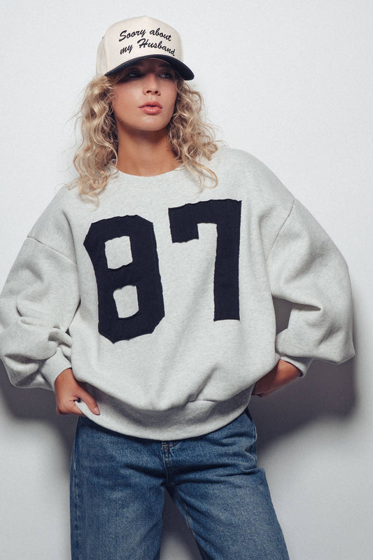 "87" Graphic Balloon Sleeve Oversized Sweatshirt: WHITE MELANGE / S-M-L:2-2-2