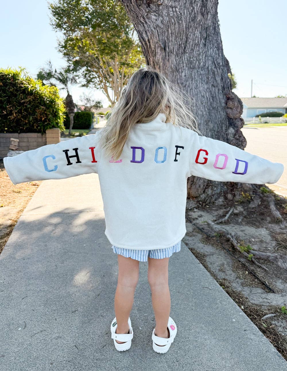 Child of God Fleece Kids Pullover: 6Y